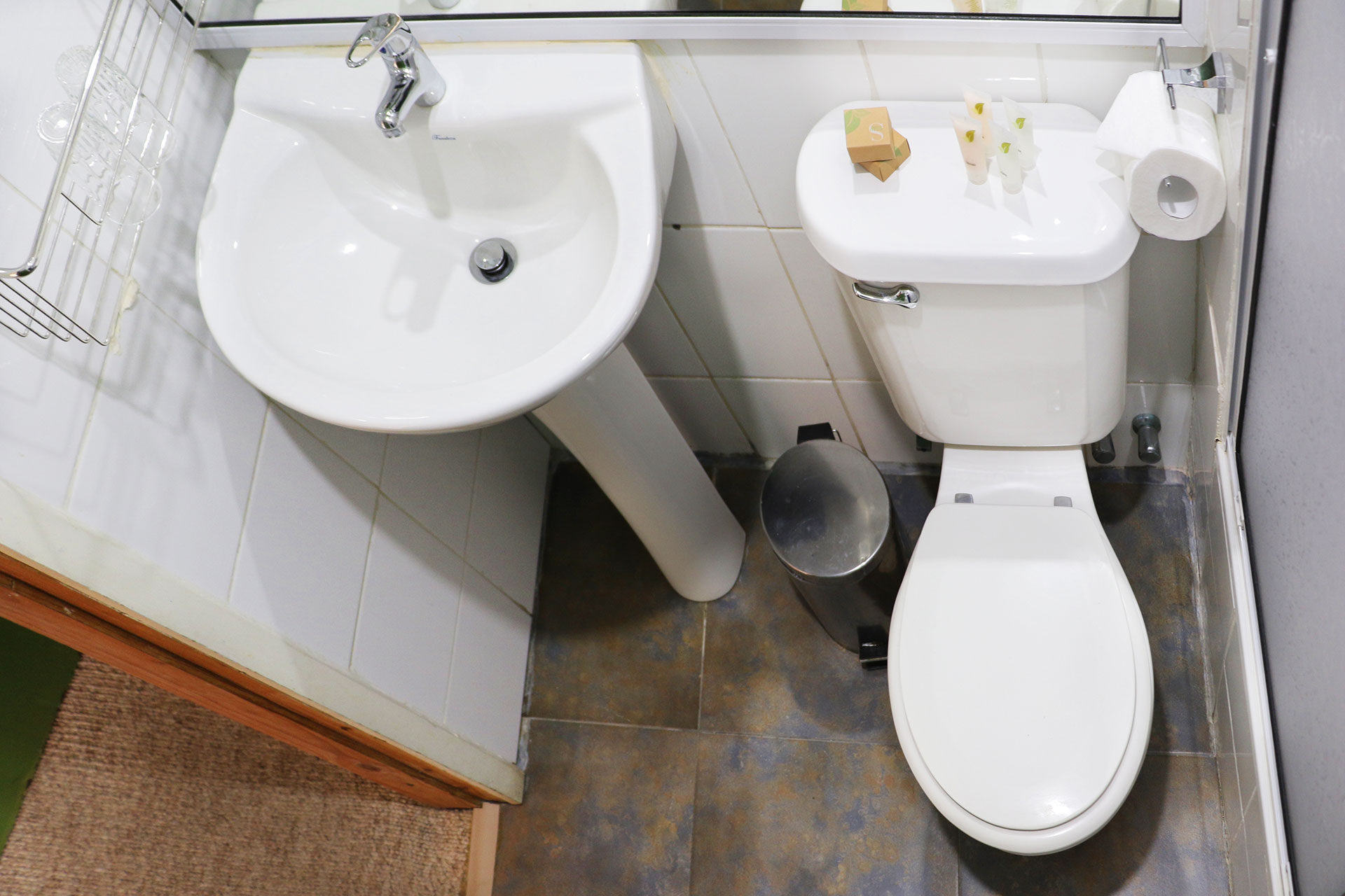 habit-matrimonial-king-baño3